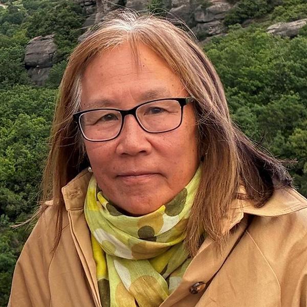 Nancy Takahashi Headshot
