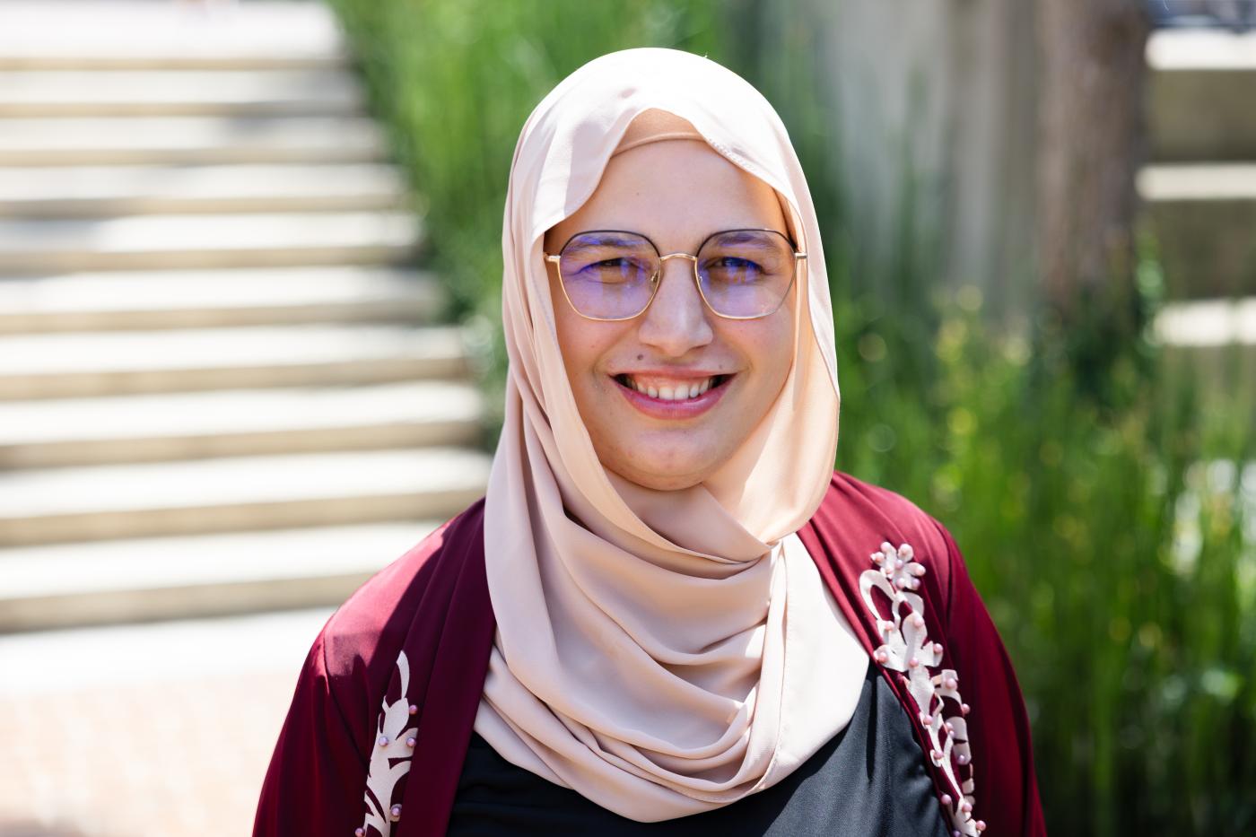 Rawan Elnatour Headshot